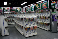 Why are Japanese gashapon machines so popular?